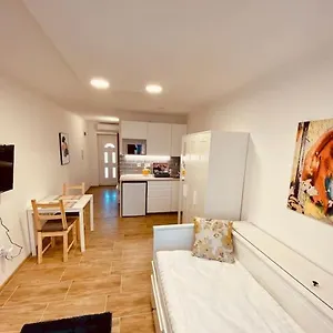 Harmony And Peace Apartman Szeged